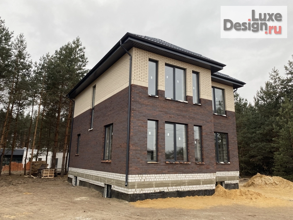 Частная архитектура "Дом в КП Изумруный" (фото 2)